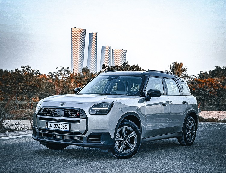 MINI Countryman تطلّ بنسخة جديدة أكبر حجماً ومزايا فريدة