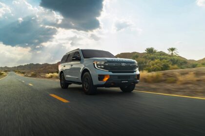 فورد إكسبيديشن 2025 وحش الصحراء