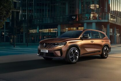 كوليوس 2026 وأركانا سيارات تفهم لغة الطريق