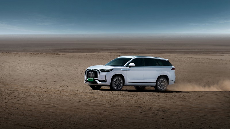 جايكو J8 SHS إطلاق أقوى SUV هجينة بـ 7 مقاعد في الإمارات
